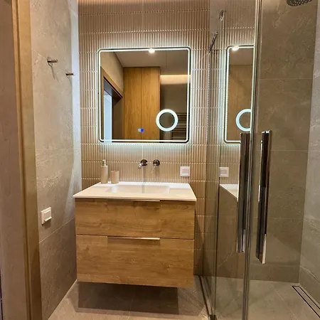 Sea & Pinewoods - Nemirseta